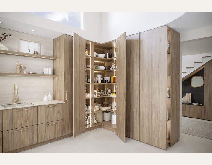 Firenze Design: Minimal Surfaces, Hidden Function